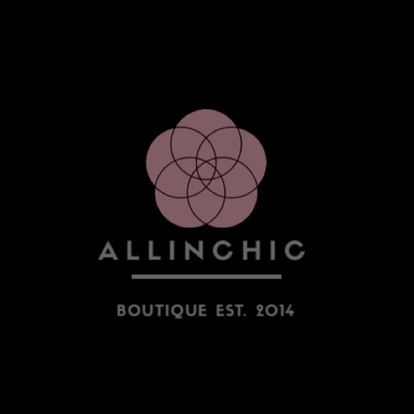 Meet your Posher Ashley β€οΈ - Picture 1 of 4